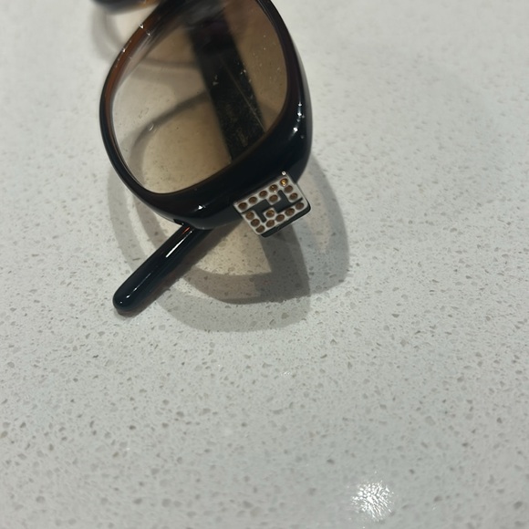 Vintage Fendi sunglasses. Original owner bought in early 2000s - Picture 2 of 6